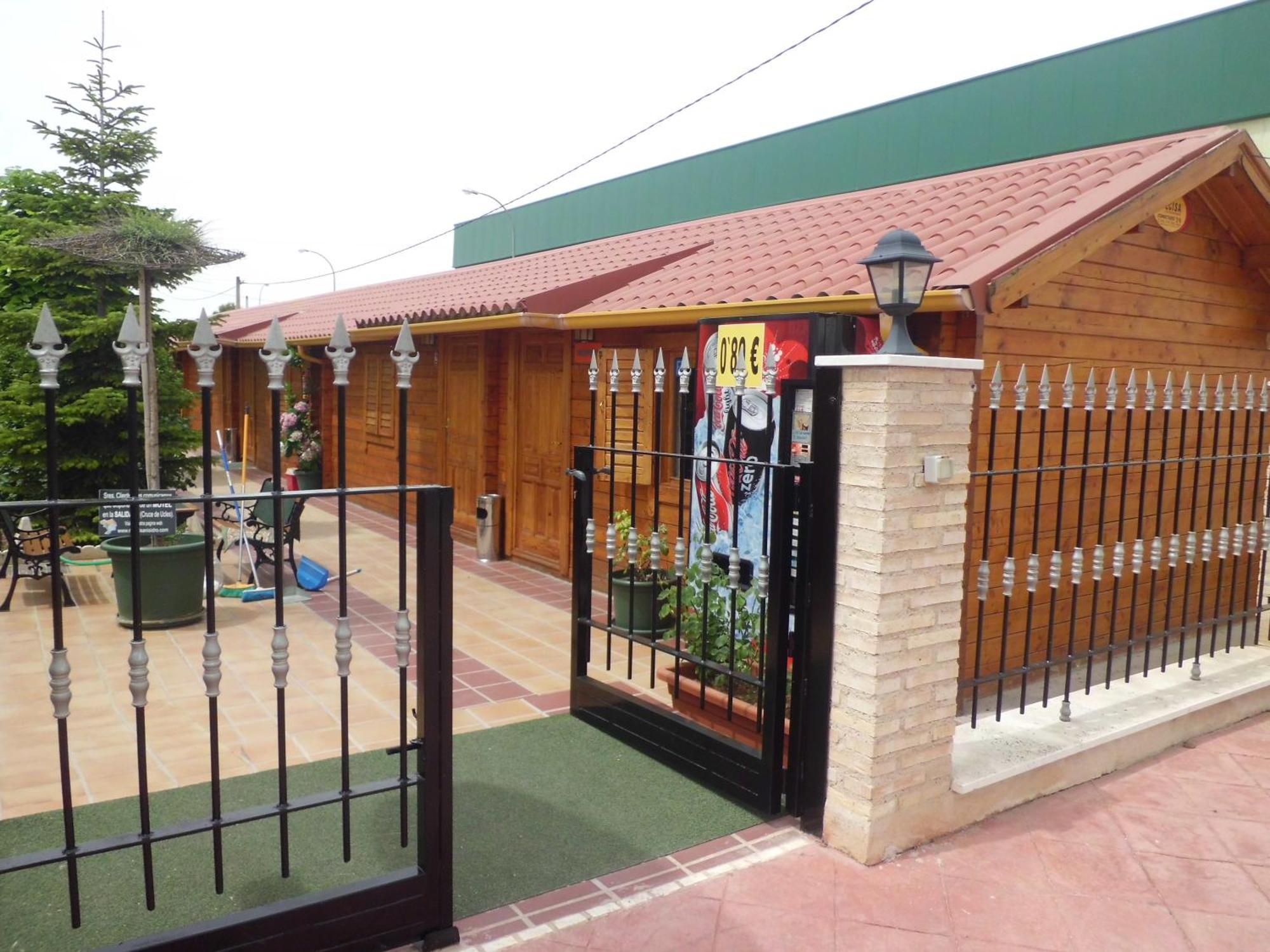 Hostal Gran Avenida Tarancón Dış mekan fotoğraf